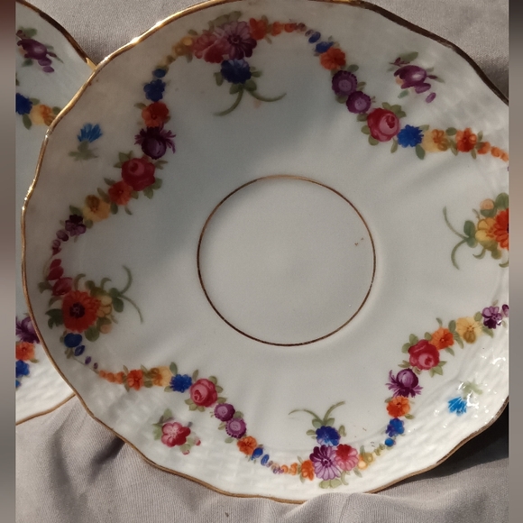 Exquisite Vintage 1938 Epiag Bone China Czechoslovakia  set of 3 Saucers - Picture 2 of 8